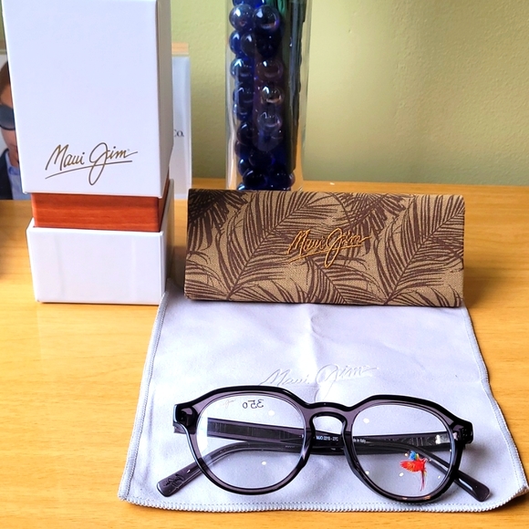 New Maui Jim unisex eyeglasses frames 💯 % Authentic - Picture 1 of 7